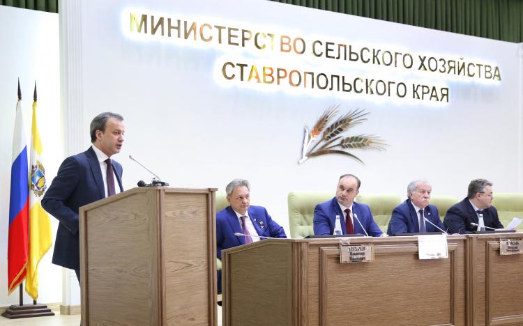 Аграрии Ставрополья подвели итоги работы за 2017 год и определили ближайшие векторы развития АПК края 