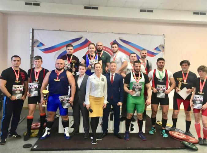 Students of the Stavropol State Agrarian University are winners of the Southern Federal District Powerlifting Championship