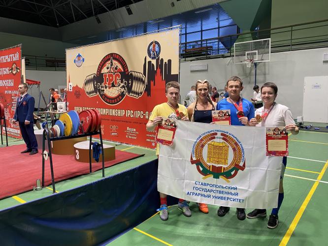  Teacher of the Stavropol State Agrarian University became the winner of the Russian Powerlifting Championship