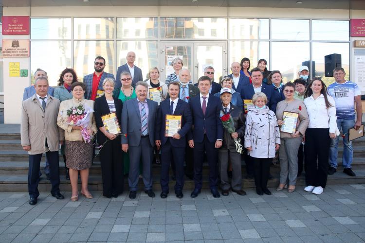 Stavropol State Agrarian University’s staff on the Honor Board of the Leninsky district