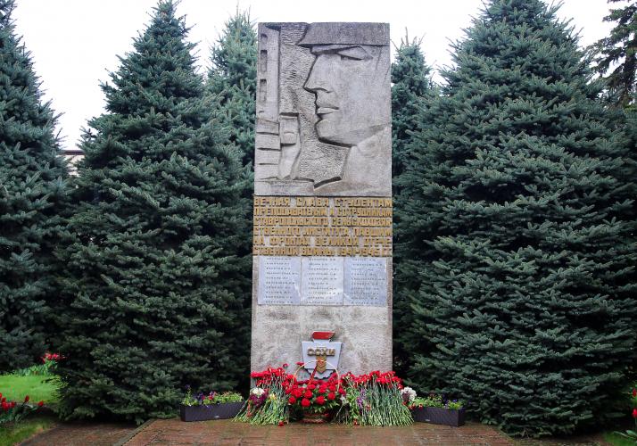 A solemn rally dedicated to the 77th anniversary of the Great Victory took place in the Stavropol State Agrarian University