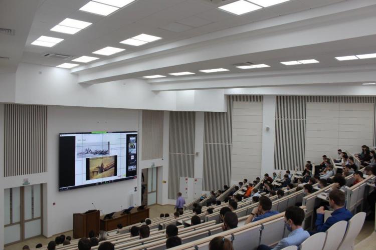 Cycle of online lectures from strategic partners of the university CLAAS