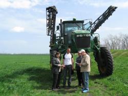 Закладка опыта по изучению биологической эффективности гербицидов на посевах озимой пшеницы (по договору с ЗАО фирмой "Август")