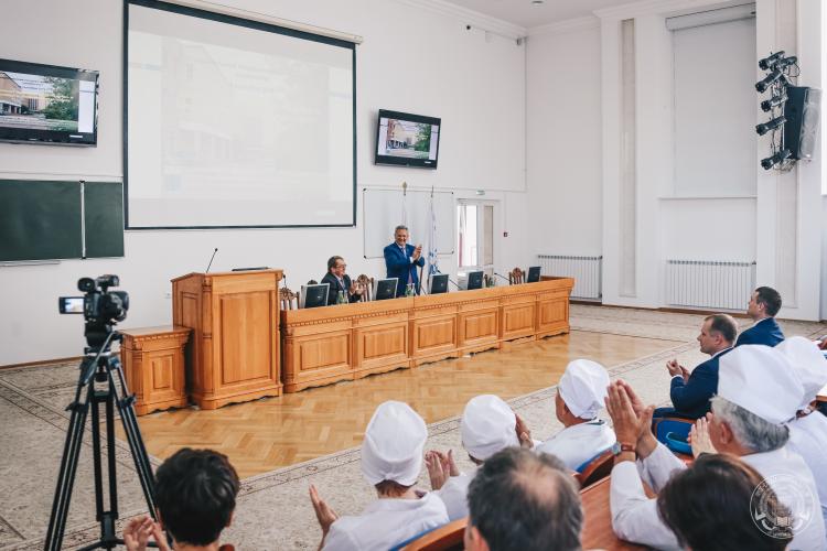 Visit of the Academician of the Russian Academy of Sciences, Doctor of Veterinary Sciences, Professor Anatoly Yakovlevich Samuilenko to the Stavropol State Agrarian University