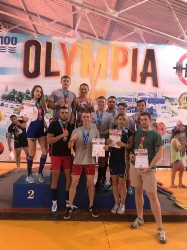 Winning medals of the European Powerlifting Championship of the Agrarian team
