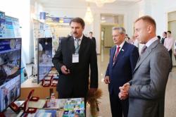  гранта Министру Ливанову