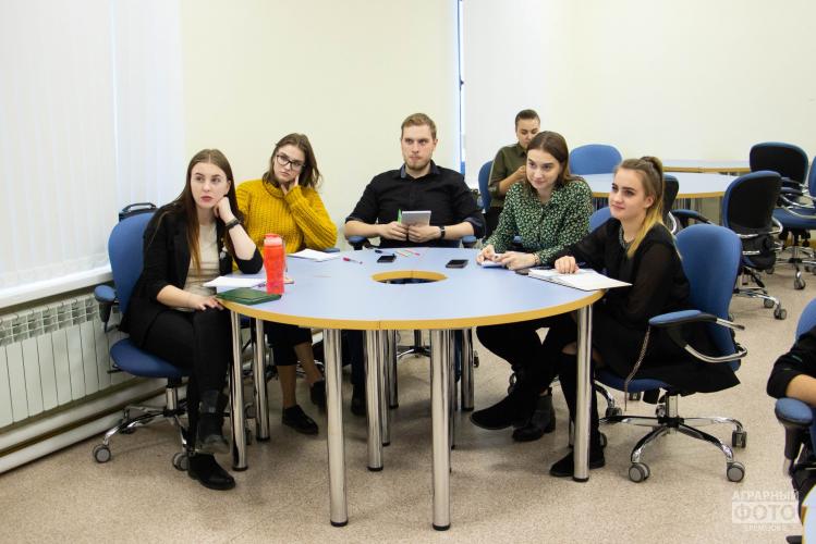 Classes in the framework of the regional project “School of trainers of the Youth Training Center of the Stavropol Territory” are held on the basis of Stavropol State Agrarian University