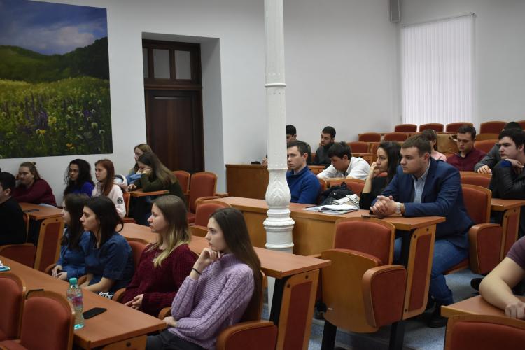 Students’ meeting of the Faculty of Agrobiology and land resources with representatives of production