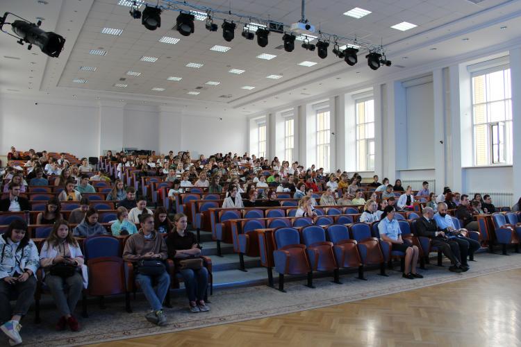 Meetings of first-year students with representatives of law enforcement agencies