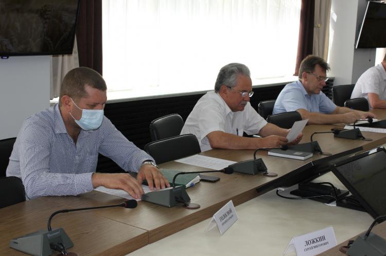 Meeting at the Ministry of Agriculture of the Stavropol Krai on the issue of plastering